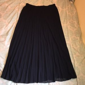 UNIQLO Navy Pleated Ankle-Length Skirt